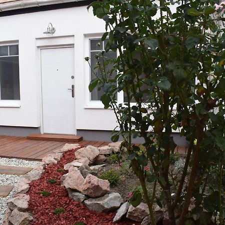 Buborek Apartman 塔塔 外观 照片